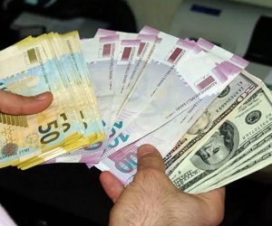 Azərbaycan manatının nominal və real effektiv məzənnələri apreldə azalıb