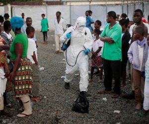 Ebola virusuna yoluxma hallarının sayı 280-i keçib