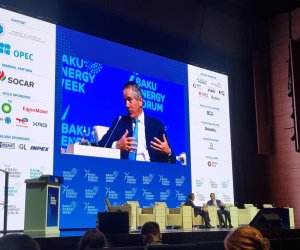 Azərbaycanın enerji sektorunda yeni kəşfiyyat imkanları offshore mənbə süxurlarında axtarılmalıdır - Con Uolles