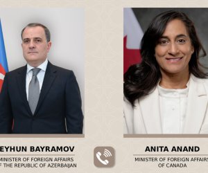Ceyhun Bayramov kanadalı həmkarı ilə telefon danışığı aparıb