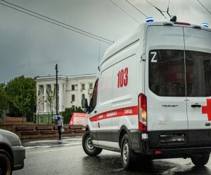 
Ukraine drone strike on Simferopol leaves three dead, seven injured
