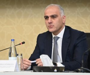 Avtonom nəqliyyat vasitələri ilə bağlı məsuliyyət məsələləri növbəti mərhələdə tənzimlənəcək - nazir müavini