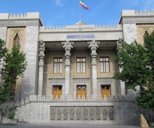 İran XİN region ölkələrinə xəbərdarlıq edib