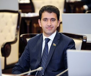 Deputat sürücülər üçün cərimə balları sisteminə yenidən baxılmasını təklif edib