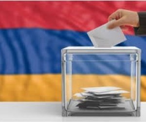Ermənistanda səsvermə zamanı 57 qanun pozuntusu siqnalı daxil olub, 14 nəfər saxlanılıb