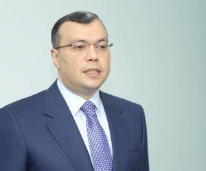 Neft gəlirlərdən asılılıq azalır - Maliyyə naziri