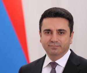 Biz ölkənin azadlığını çiyələyə, badımcana və ya xiyara dəyişməyəcəyik - Simonyan