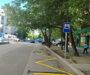 Dövlət qurumları üçün xidməti parklanma yerlərinin siyahısı və ünvanları təsdiqlənib