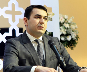 Kitabxanaların bağlanmasından söhbət gedə bilməz - nazir