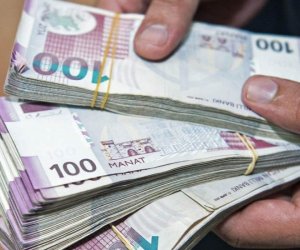 

Əhalinin gəlirləri 10%-dən çox artıb
