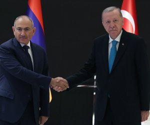 Ərdoğan Paşinyanı parlament seçkilərindəki qələbəsi münasibətilə təbrik edib