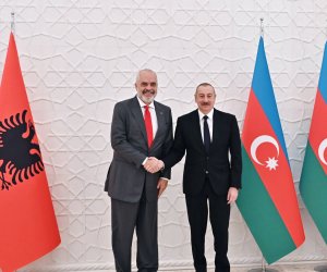 Albaniyanın Baş naziri Edi Rama Azərbaycan Prezidentini təbrik edib