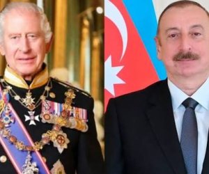 Prezident Kral III Çarlzı təbrik edib