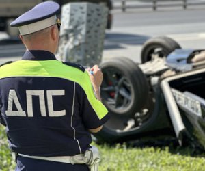 В Подмосковье в ДТП один человек погиб, 13 ранены