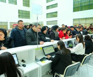 TƏBİB: Qəzada xəsarət alan qızın KT müayinəsinə aparılması tibbi baxımdan mümkün olmayıb