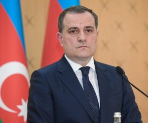 Джейхун Байрамов и Бахтиёр Саидов обсудили стратегическое партнерство Баку и Ташкента