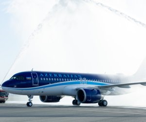 AZAL получила новый самолет Airbus A320neo