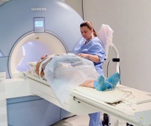 Число компьютерных томографов в медучреждениях TƏBİB сократилось до 30
