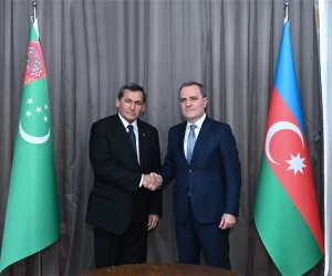 Азербайджан и Туркменистан обсудили развитие сотрудничества