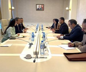 Oman Sultanlığı Şura Məclisinin sədri Bakıda səfərdədir