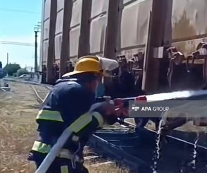 Yevlax dəmir yolu vağzalında yük vaqonunda yanğın olub