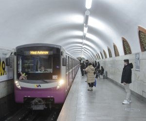 Metronun Bənövşəyi xətti üzrə yay qrafikinə keçilir