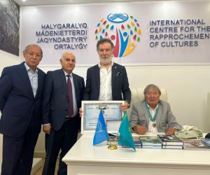 Azərbaycanlı rəssam Rəfiq Əziz dünya rekordçusu elan edilib