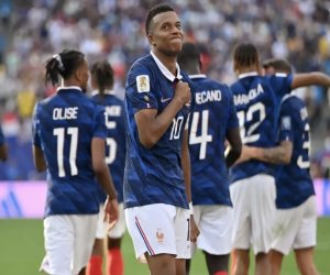 France reach World Cup last 16