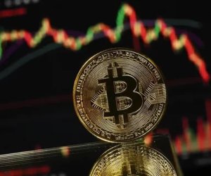 "Bitcoin" ucuzlaşıb