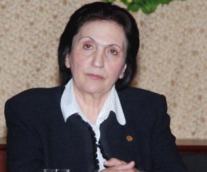 Nurlana Əliyeva vəfat edib