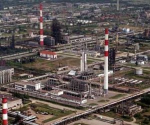 Ukrainian drones attack Lukoil refinery in Russia&rsquo;s Kstovo