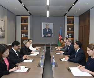 Ceyhun Bayramov BMT Baş katibinin xüsusi elçisi ilə görüşüb