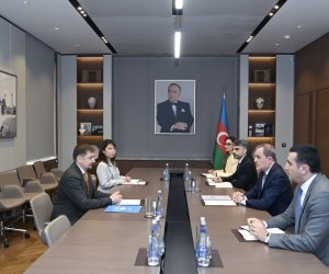Ceyhun Bayramov BMT-nin Azərbaycanda yeni rezident əlaqələndiricisi ilə görüşüb
