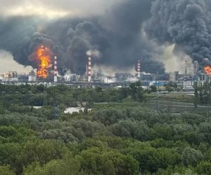 ВС Украины сообщили о поражении Омского НПЗ