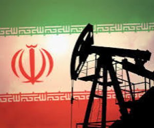 США отзывают лицензию на торговлю иранской нефтью
