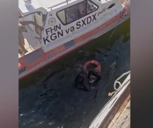 Bakıda dənizdə batma təhlükəsi ilə üzləşən şəxs xilas edilib - Video