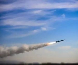 Иран начал наносить удары по американским объектам на Ближнем Востоке