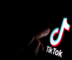 Hacıyev &ldquo;TikTok&rdquo; və &ldquo;LinkedIn&rdquo; nümayəndələri ilə əməkdaşlıq perspektivlərini müzakirə edib