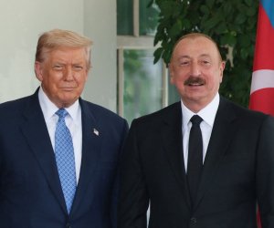 Трамп поделился статьёй с высказываниями Алиева