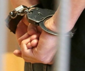 Süni intellektlə düzəltdikləri fotolarla qadınları şantaj edən şəxslər saxlanılıb