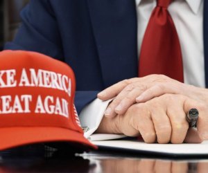 США намерены выделить гранты для поддержки MAGA-инициатив