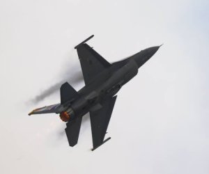 Румынские истребители в действии