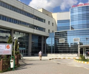 На мясоперерабатывающем заводе в Турции произошло массовое отравление