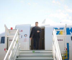 Зеленский прибыл в США для встречи с Трампом