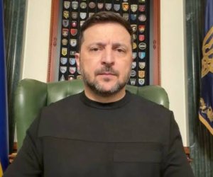 Зеленский предупреждает украинцев