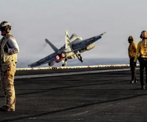 

США и Израиль обсуждают возможные удары по энергетической инфраструктуре Ирана
