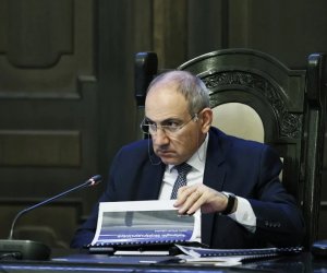 Paşinyan yenidən Ermənistanın baş naziri olub