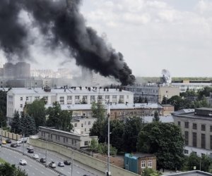 

Rusiyada ballistik raketlər üzrə tədqiqat aparan institutda yanğın olub
