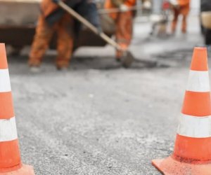 В Баку полностью перекрывается движение на улицах Гасана Алиева и Ровшана Алиева