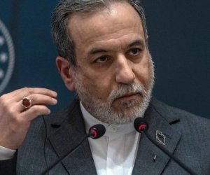 Арагчи назвал условия для возобновления переговоров между Вашингтоном и Тегераном